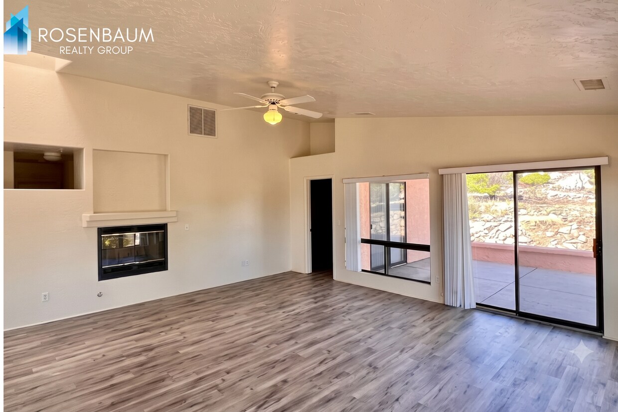 Foto del edificio - Beautiful 3-bedrooms, 2-baths home in Prescott!