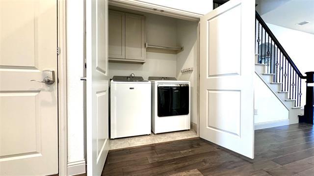 Foto del edificio - 4683 Rhett Ln