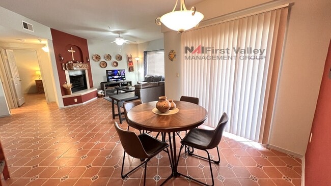 Foto del edificio - 2 Bedrooms, 2 Baths and a Single Car Garage