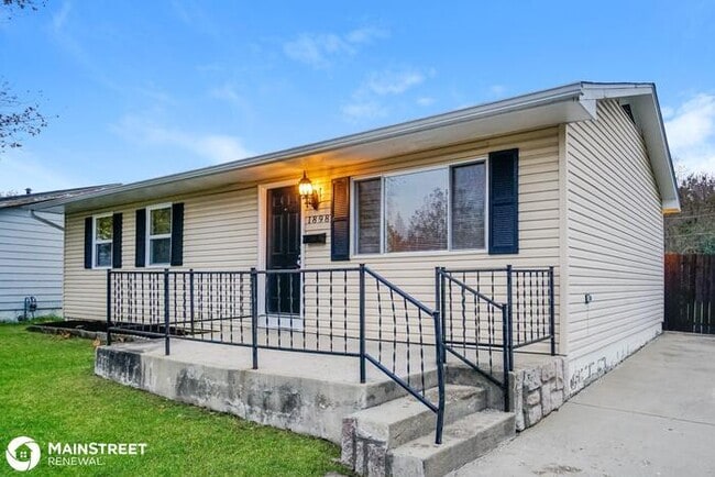 Building Photo - 1898 EDENBURGH DR E, Columbus, OH 43219