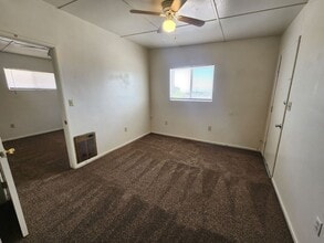 Building Photo - 6666 Cholla Ave