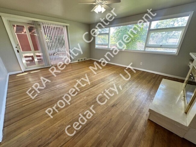 Foto del edificio - Move in Discount! Charming Ranch Style Single Family Home