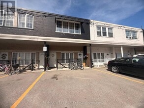 Building Photo - 334 Silverthorn Ave