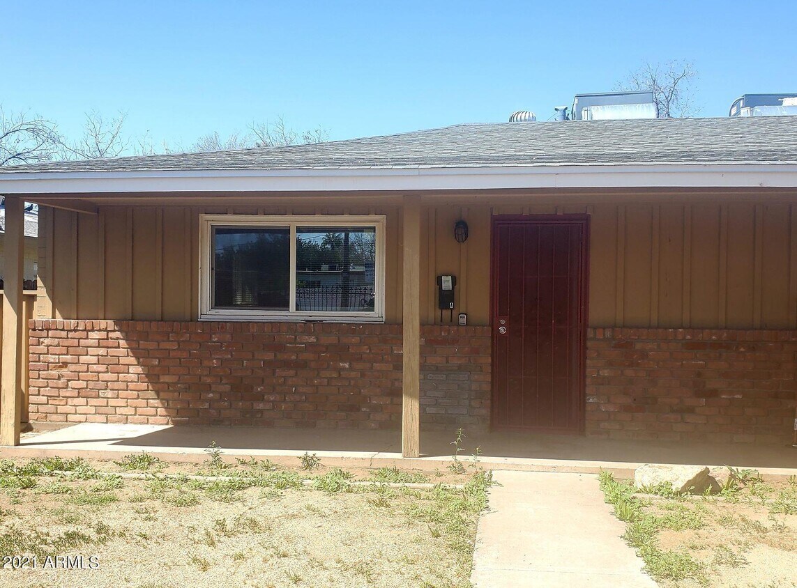 Primary Photo - 4334 N 15th Ave