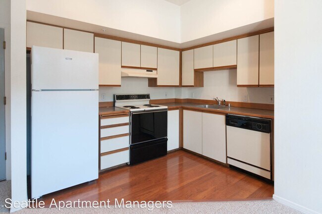 Foto del edificio - 1711 Summit Ave
