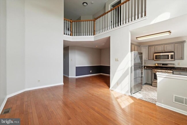 Building Photo - 559 Broxton Ct