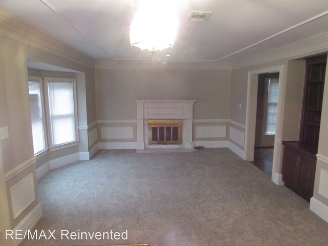 Foto del edificio - 3 br, 2.5 bath House - 636 Crown Point Drive