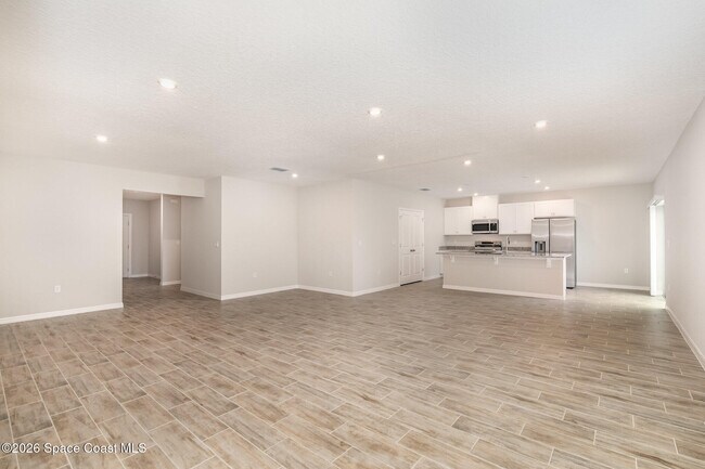 Building Photo - 5840 Granite Ln