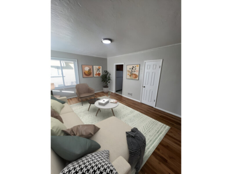 Foto principal - SECTION 8 WELCOME!! Three bedroom two bath...