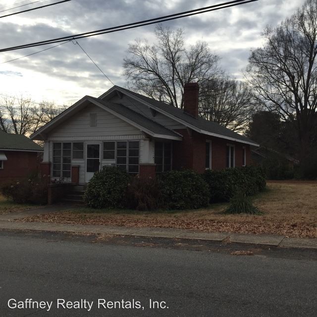 2 br, 1 bath House 800 Beech St. House Rental in Gaffney, SC