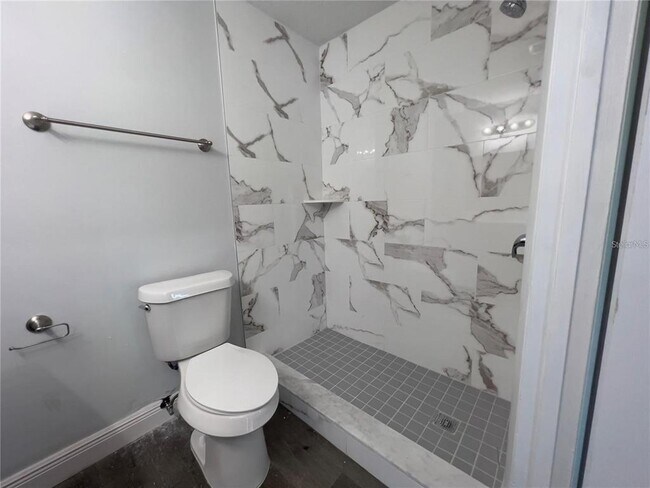 Foto del edificio - 2920 SE 50th Ct