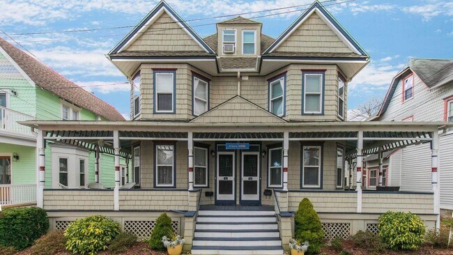 Foto del edificio - 32b Abbott Ave