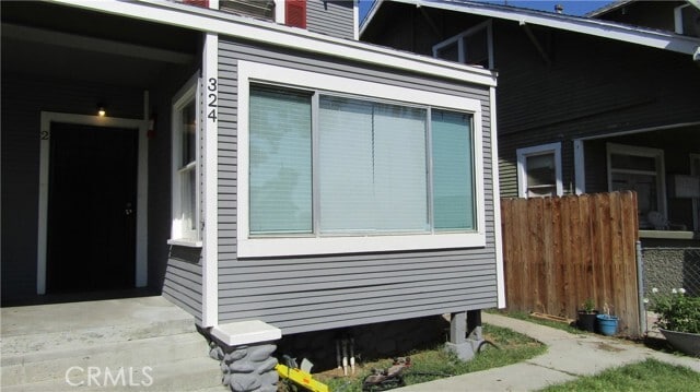 Primary Photo - 324 W C St