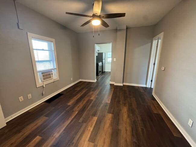 Building Photo - Coming Soon! 4 Bedroom Moline Rental, Pet ...