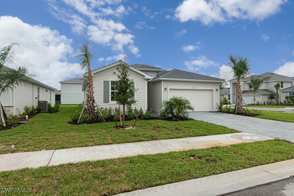 Foto principal - 2352 Feather Brook Ln