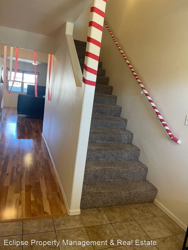 Foto del edificio - 3 br, 2 bath House - 2470 1/2 Theresea Lane