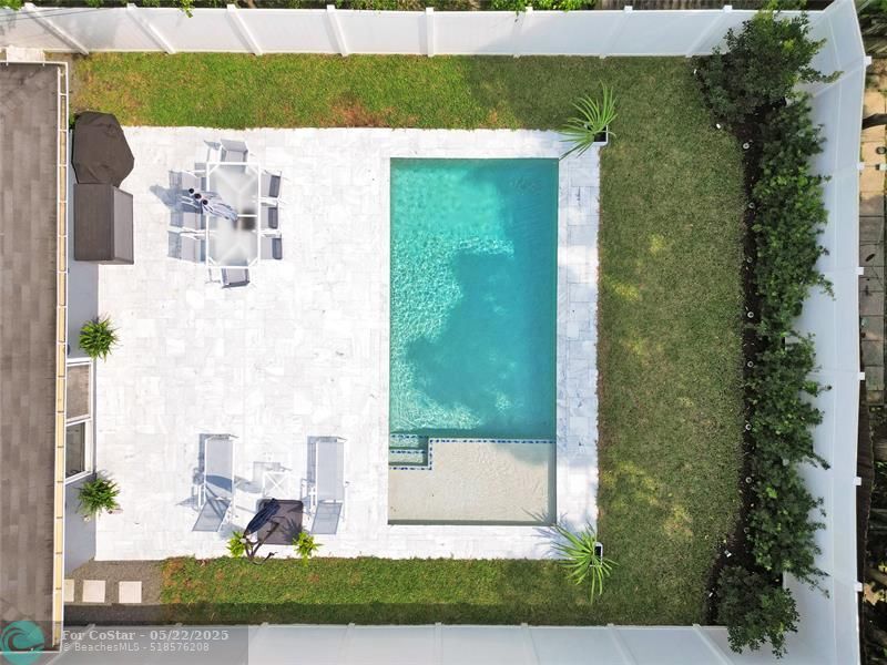 Foto principal - 1280 NE 40th St