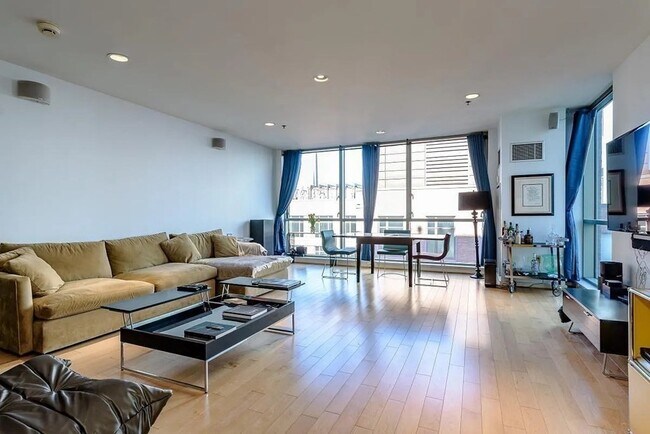 Foto del edificio - 234 Causeway St