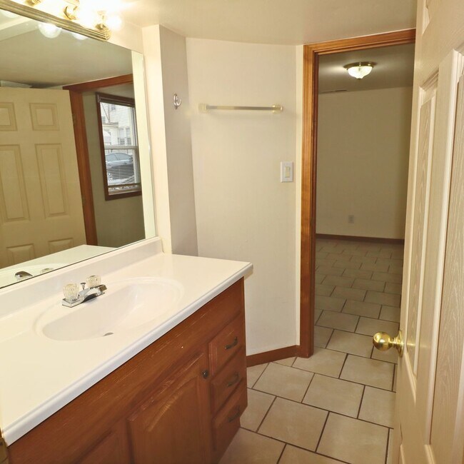 Foto del edificio - 1105 Hamilton Way