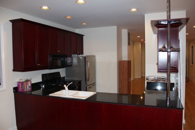 Foto del edificio - 1040 N Orleans St