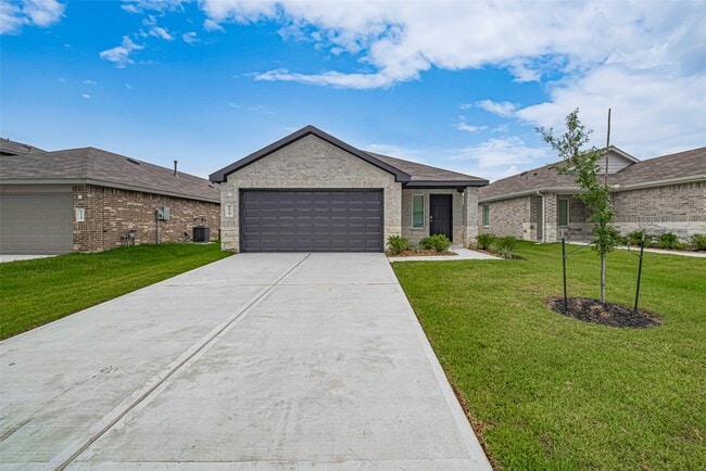 Building Photo - 6018 Alberta Fls Dr