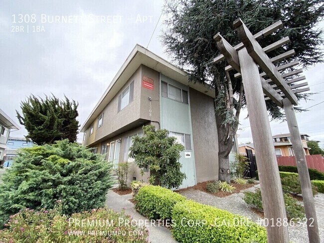 Foto del edificio - 1308 Burnett St