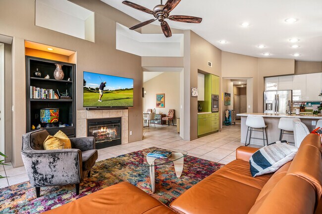 Foto del edificio - 76886 Danith Pl