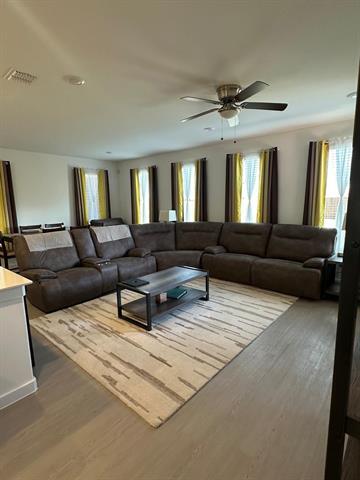 Foto del edificio - 1324 Rockwell Dr