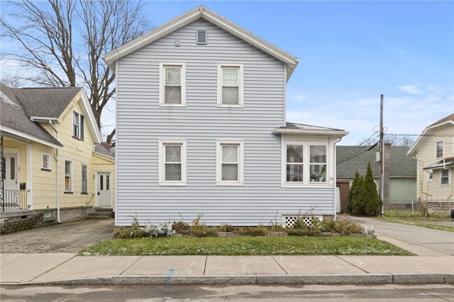 Building Photo - 20 Bloomfield Pl