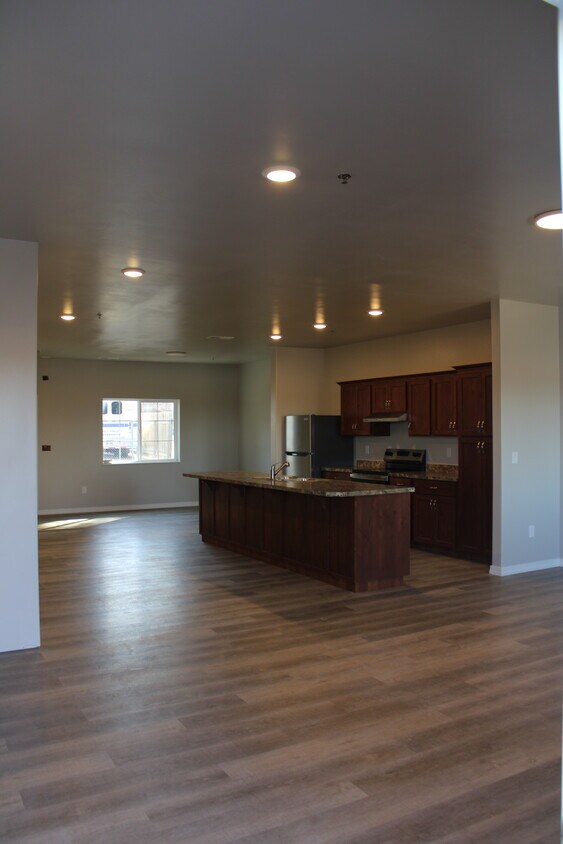 Foto principal - 665 Heyburn Ave