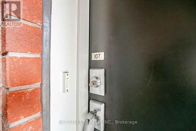 Building Photo - 100 Dufay Rd