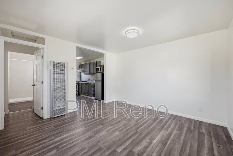 Building Photo - 1515 N Carson St