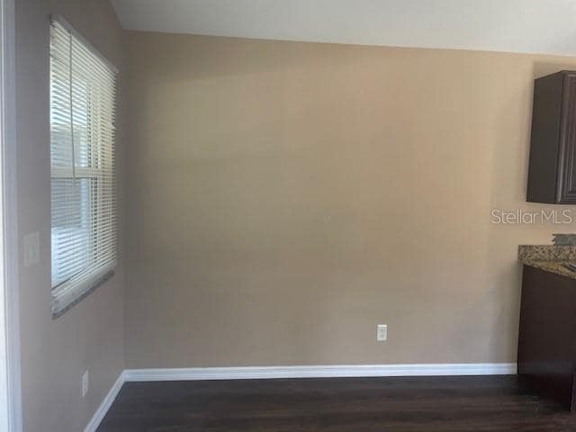 Building Photo - 3857 Almond Ave