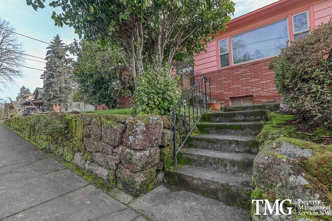 Building Photo - 1 BD Portland Living in the Heart of Richmond!