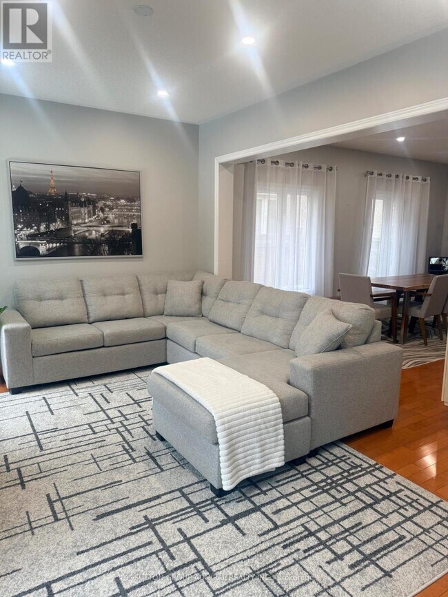 Building Photo - 119 Michelle Dr