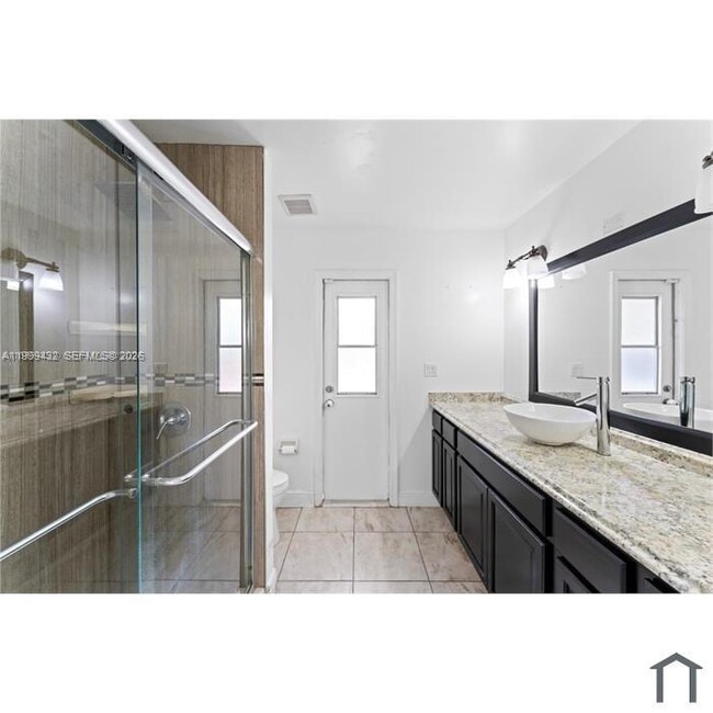 Foto del edificio - 2269 N Rock Island Rd