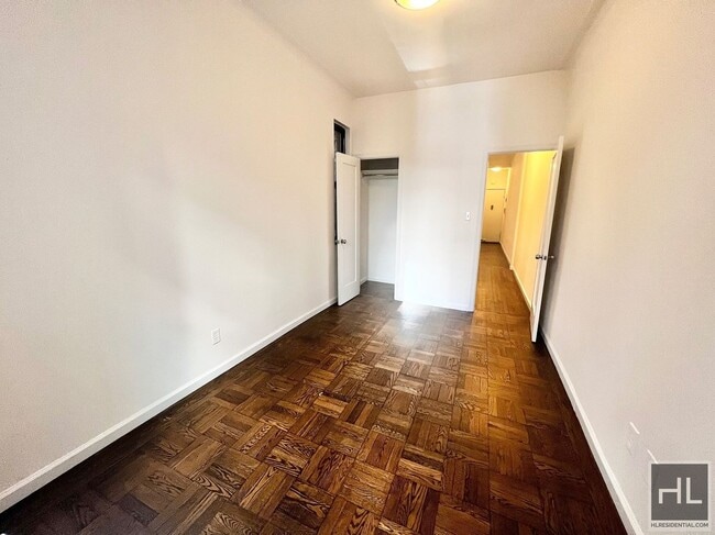 Foto del edificio - EAST 88 STREET