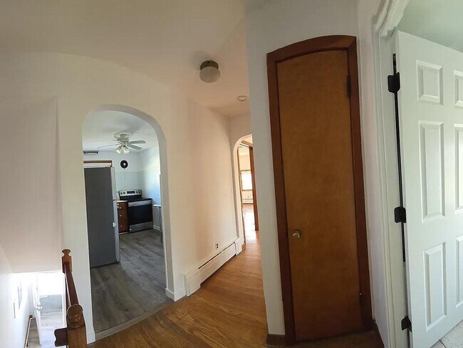 Foto del edificio - 1304 Wilson Ave