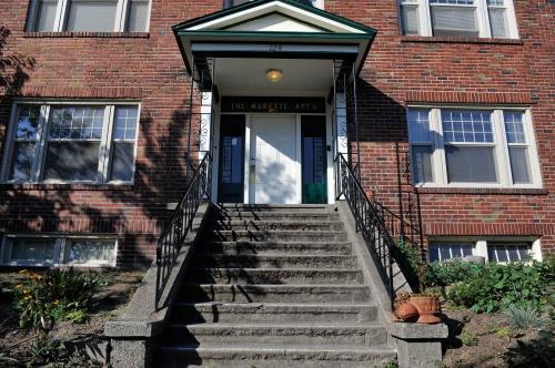 Foto del edificio - 0 bedroom in Seattle WA 98119