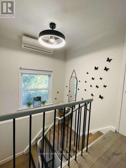 Photo du bâtiment - 166 Chaplin Crescent