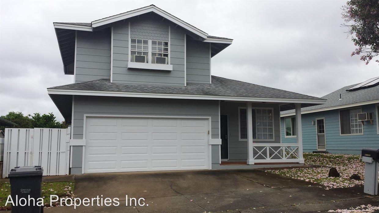 Primary Photo - 95-1026-1026 Hoailona St