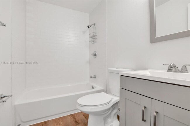 Building Photo - 38 NW 53rd St