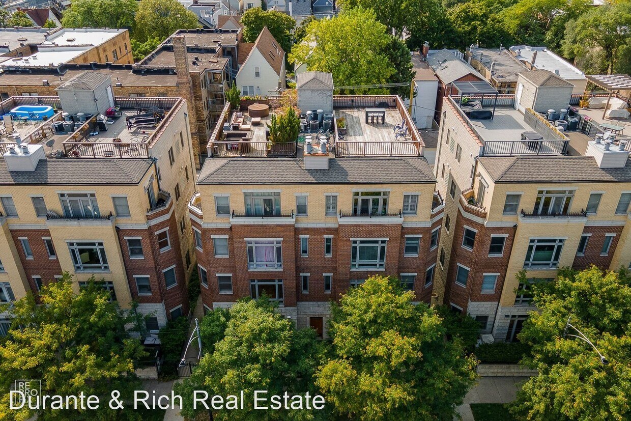 Foto principal - 2 br, 2 bath House - 3436 N Ashland Unit 2s