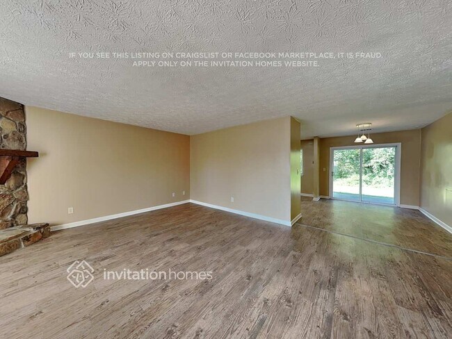 Foto del edificio - 2463 Mistletoe Ln SW