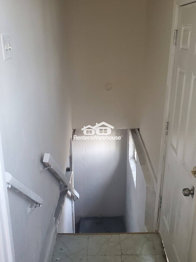 Foto del edificio - 10732 Spring Garden Dr