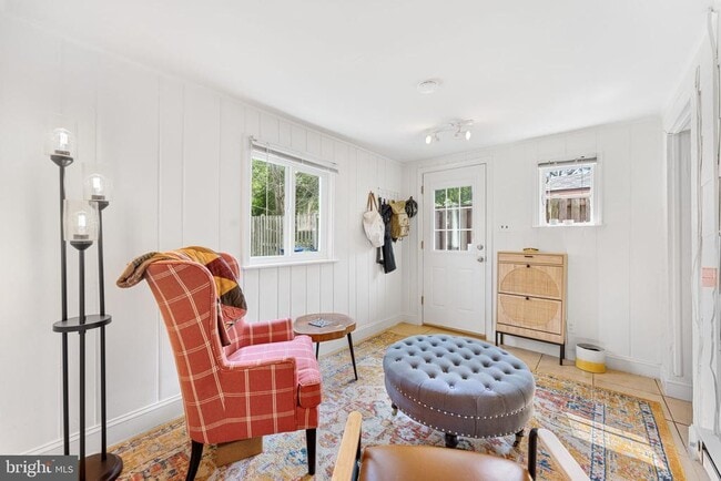 Foto del edificio - 513 E Custis Ave