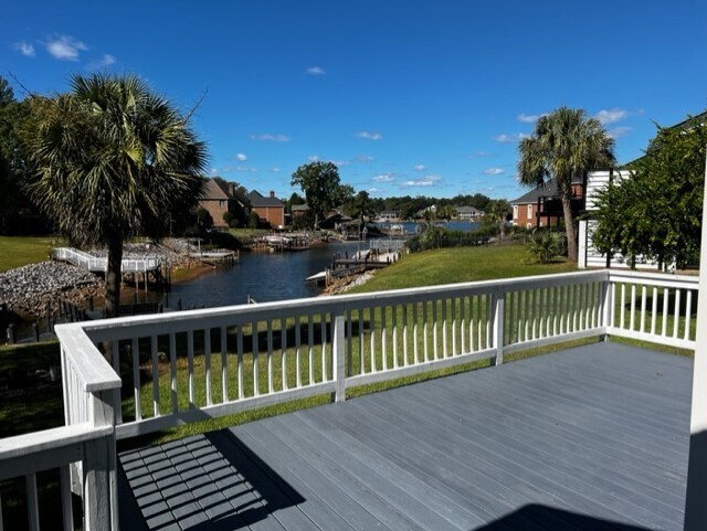 Building Photo - 312 Mooring Ln