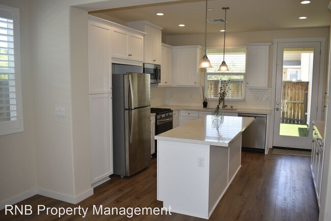 Building Photo - 3 br, 3 bath House - 5013 Jewel Street