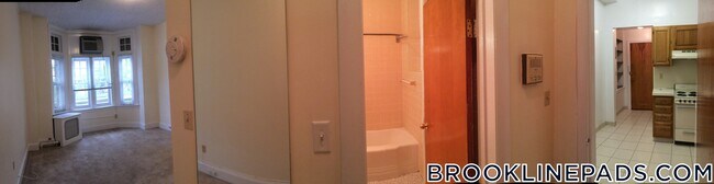 Foto del edificio - 1223 Beacon St