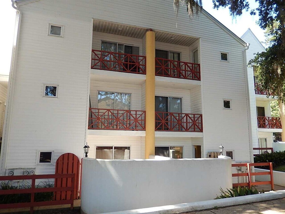317 Hayden Rd Unit 4, Tallahassee, FL 32304 Condo for Rent in